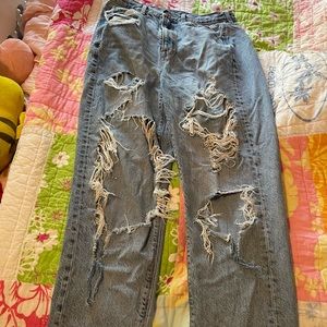size 4 american eagle mom jeans